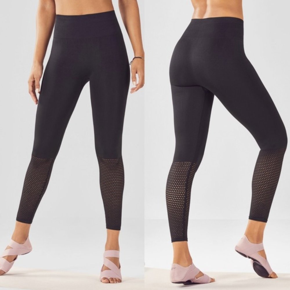 Fabletics High Waisted Seamless Mesh Black Legging